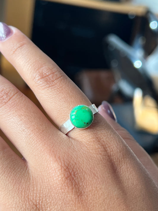 Green turquoise with hammered silver band