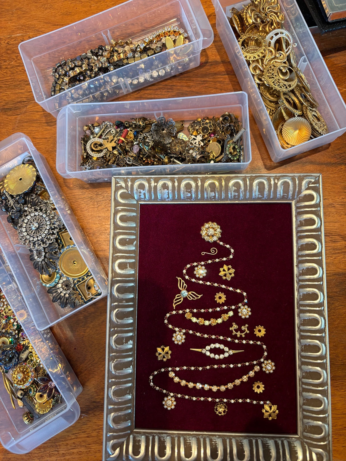 Sip & Make: Jewelry Christmas Tree Workshop