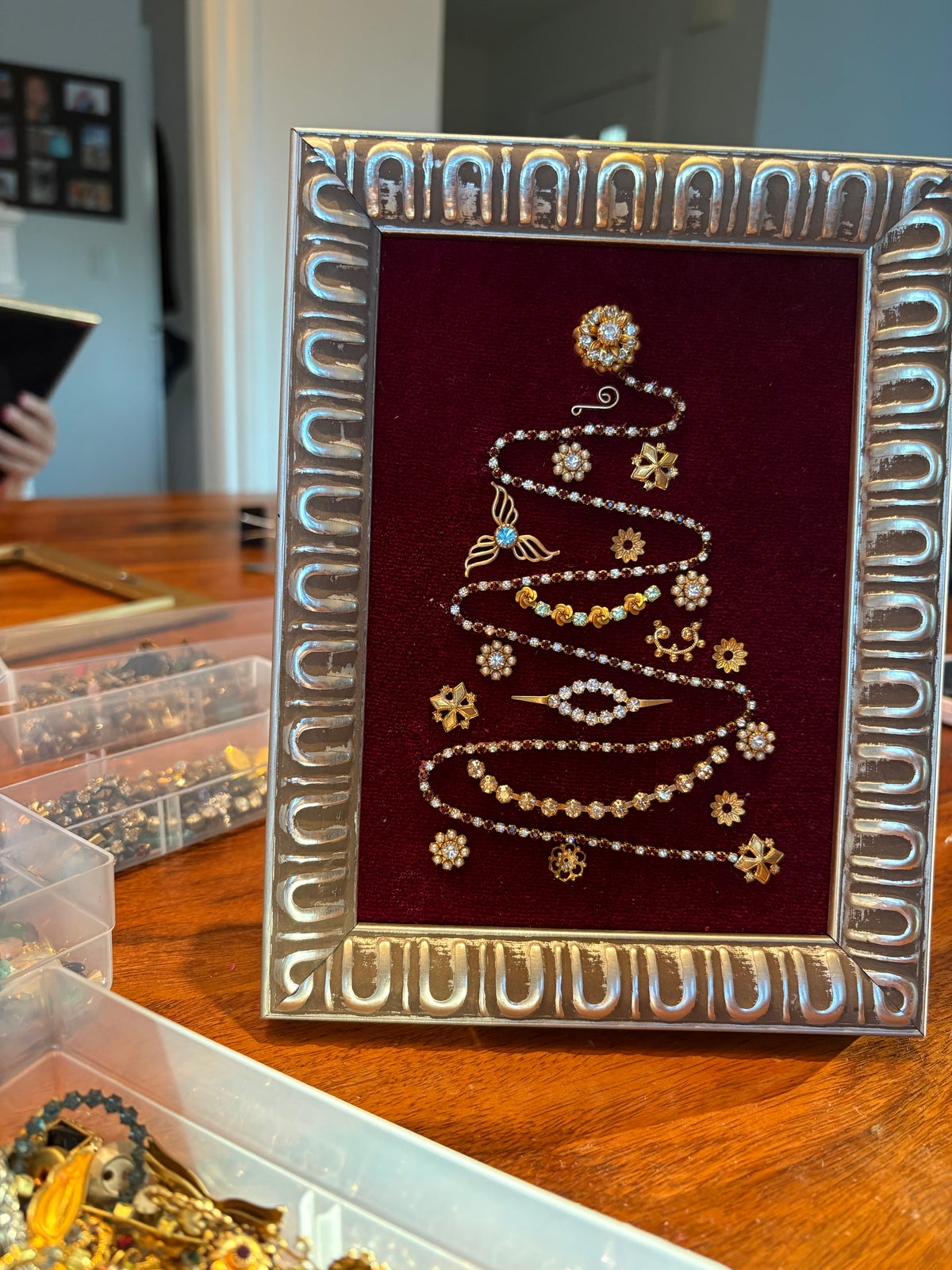 Sip & Make: Jewelry Christmas Tree Workshop