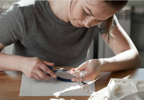 Jewelry Repair, Trade, Donate Workshop