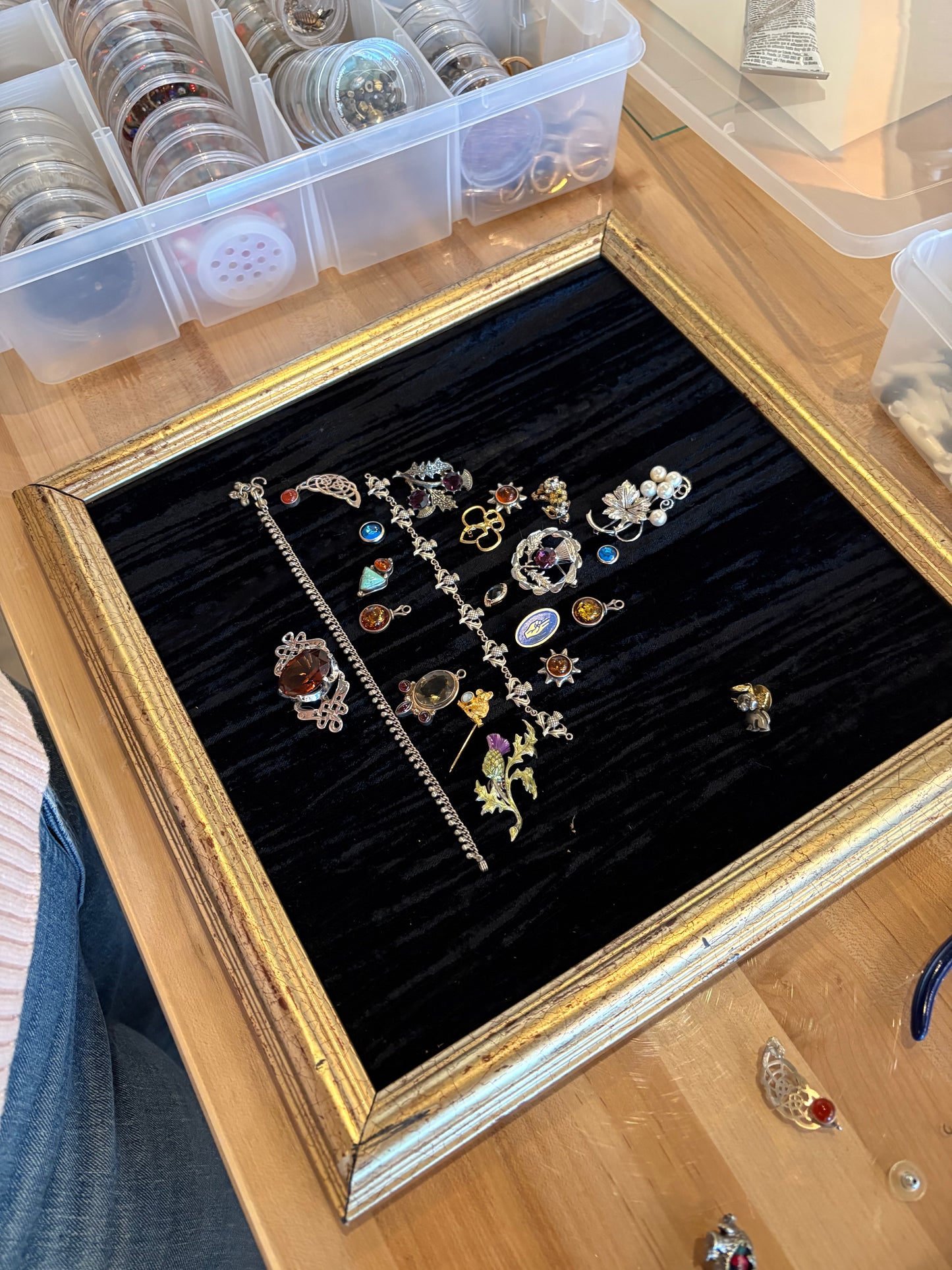 Sip & Make: Junk Jewelry Christmas Tree Workshop
